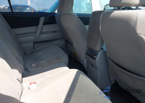 2013 Toyota Highlander Base V6 from USA, damaged, VIN 5TDZK3EH4DS109467